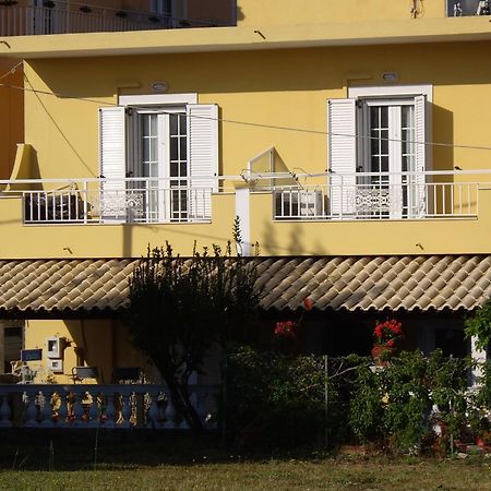 Alex Studios & Apartments أريلاز المظهر الخارجي الصورة
