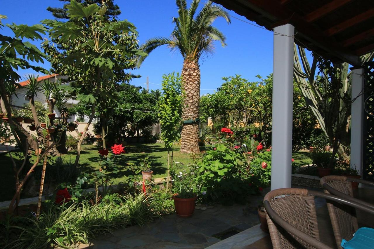 Alex Studios & Apartments أريلاز المظهر الخارجي الصورة
